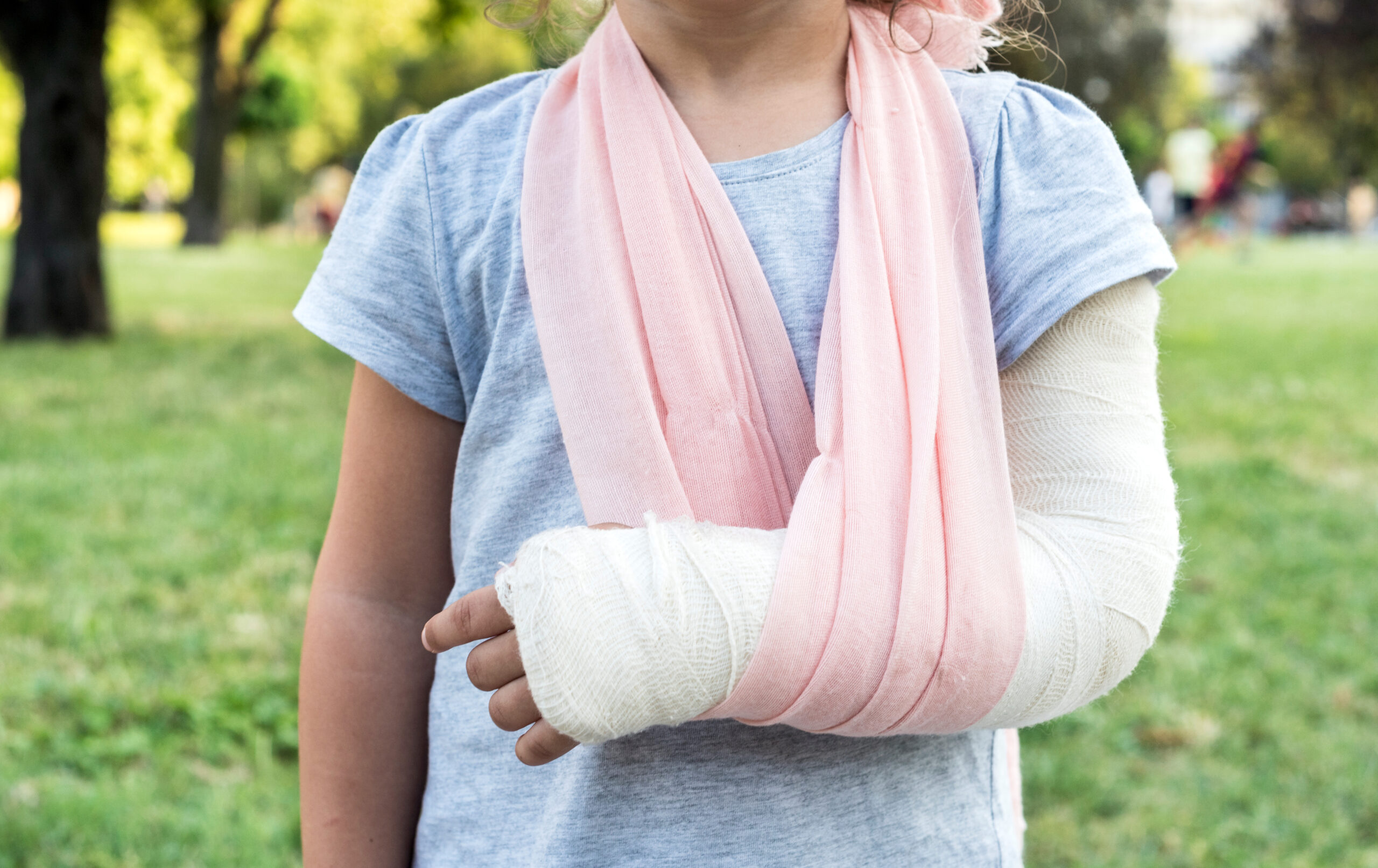 Dr. Aimin Chen Co-Authors Study on PFAS Exposure and Child Bone Health Image