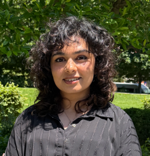 Sana Karim Image