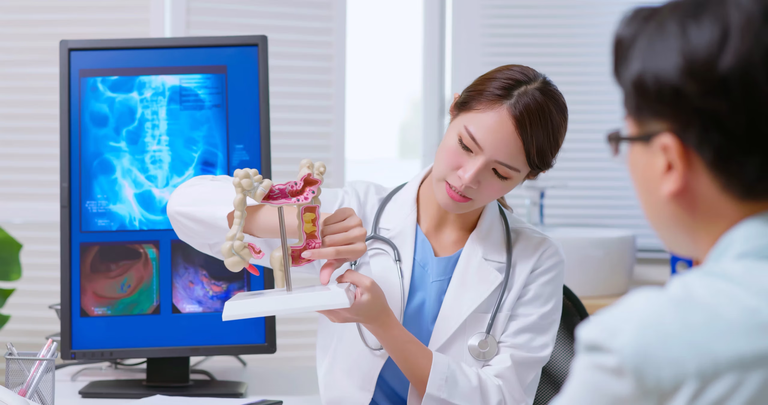 Dr. Carmen Guerra Co-Authors Updated American Cancer Society Colorectal Cancer Screening Guideline Image
